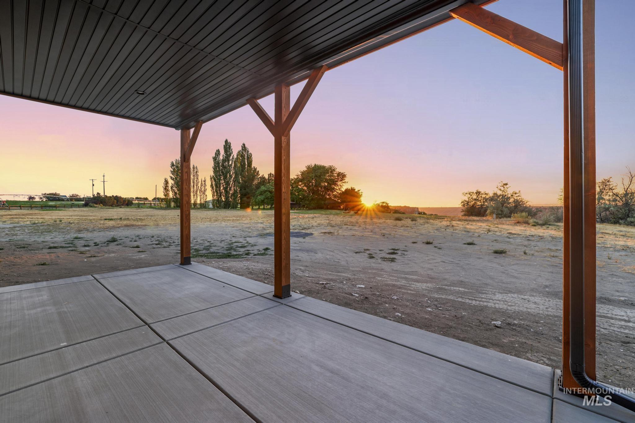 2282 E 4400 N Property Photo 46