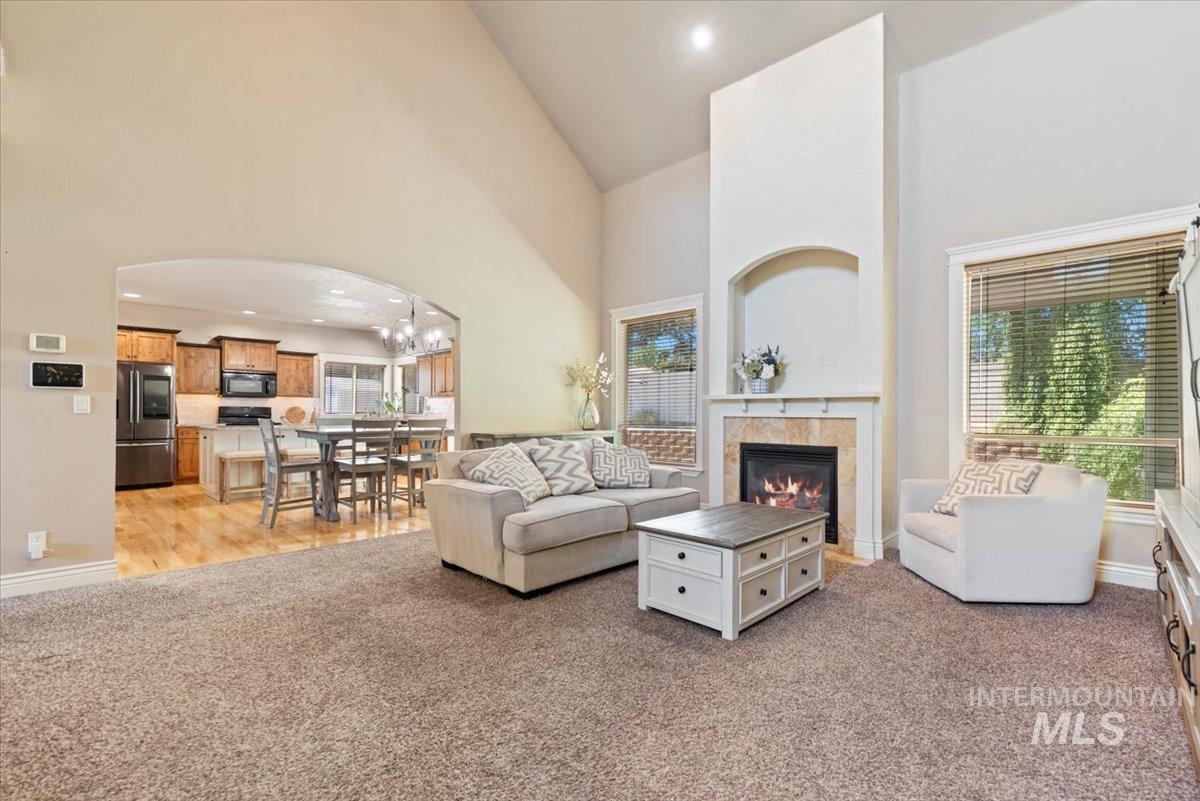 2520 W Mill Court Property Photo 6