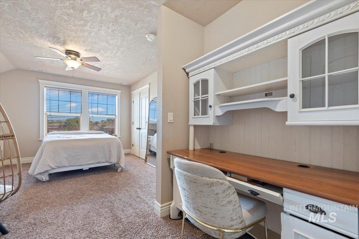 2520 W Mill Court Property Photo 21