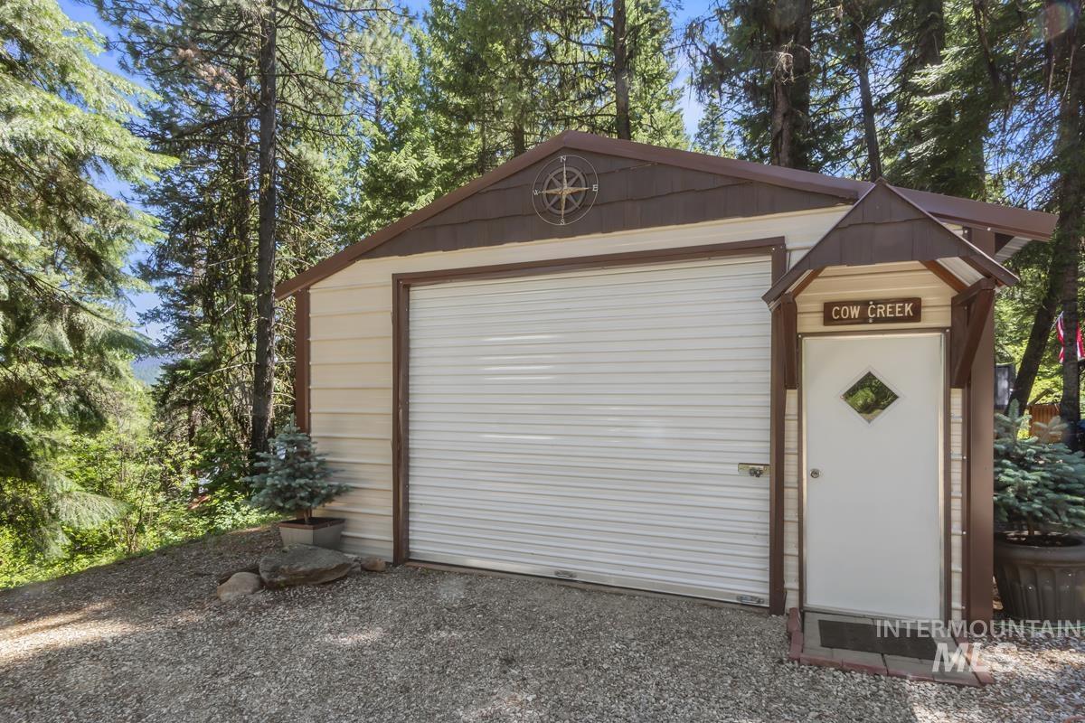 518 Brenda Drive Property Photo 22