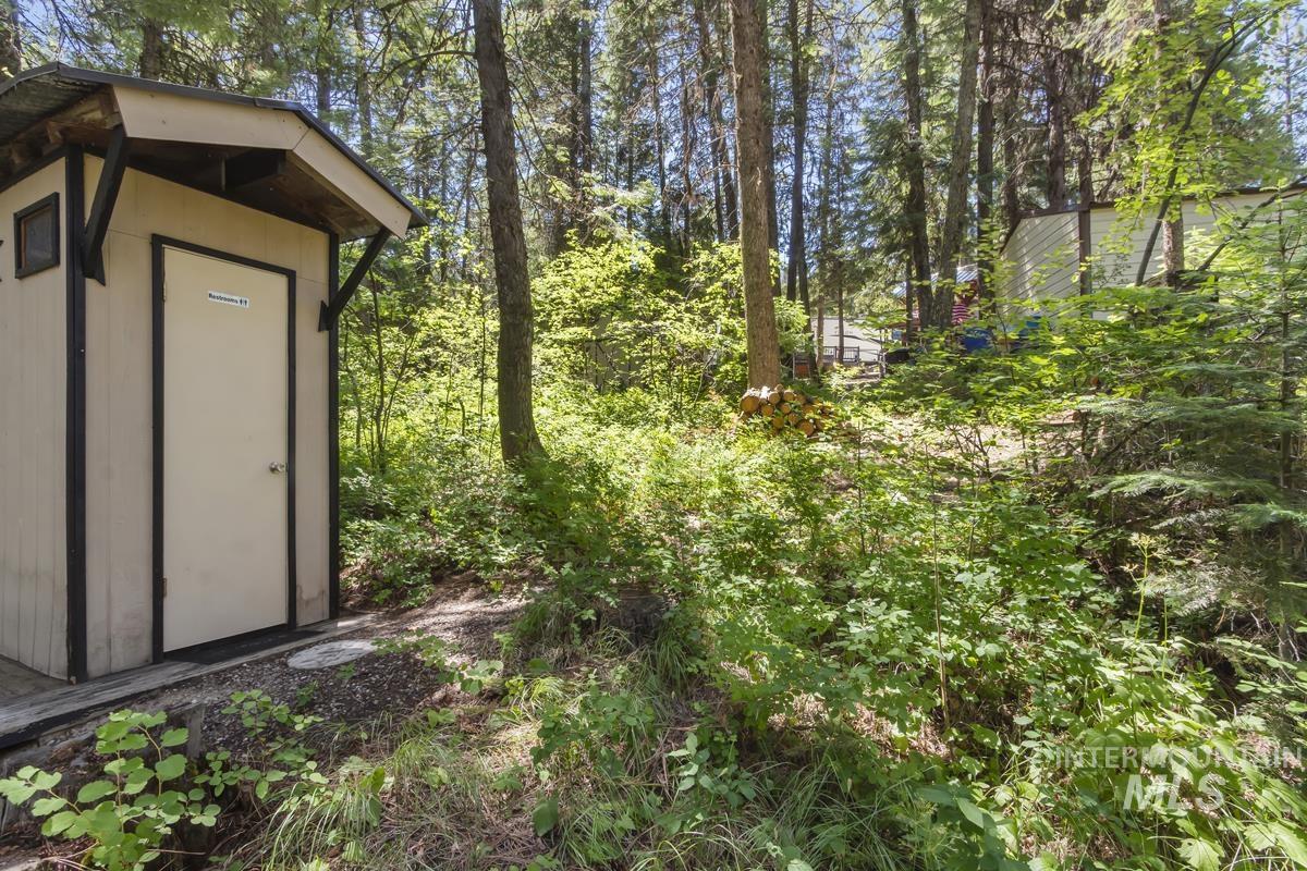 518 Brenda Drive Property Photo 24