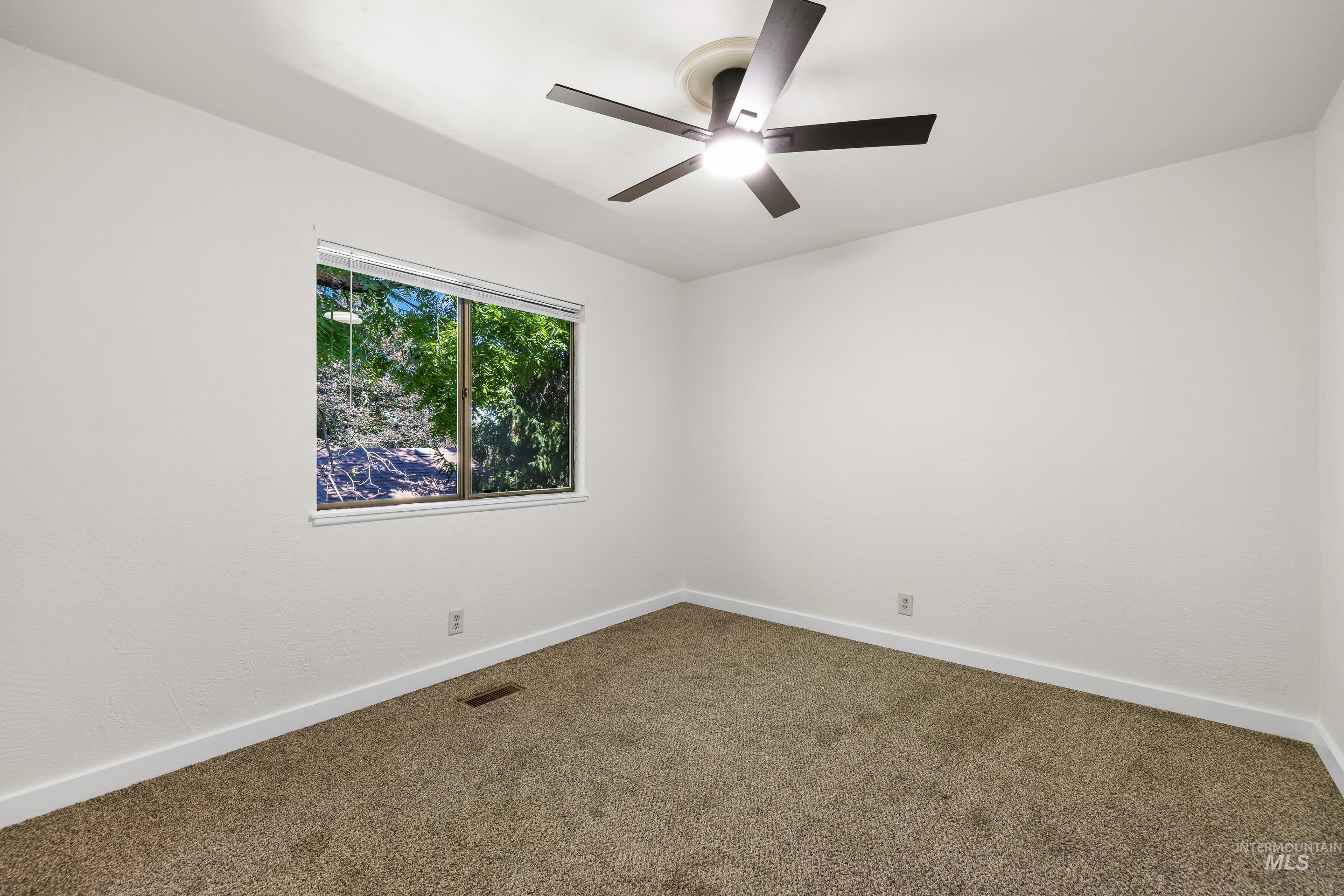 10139 W Rockwood Ct Property Photo 34