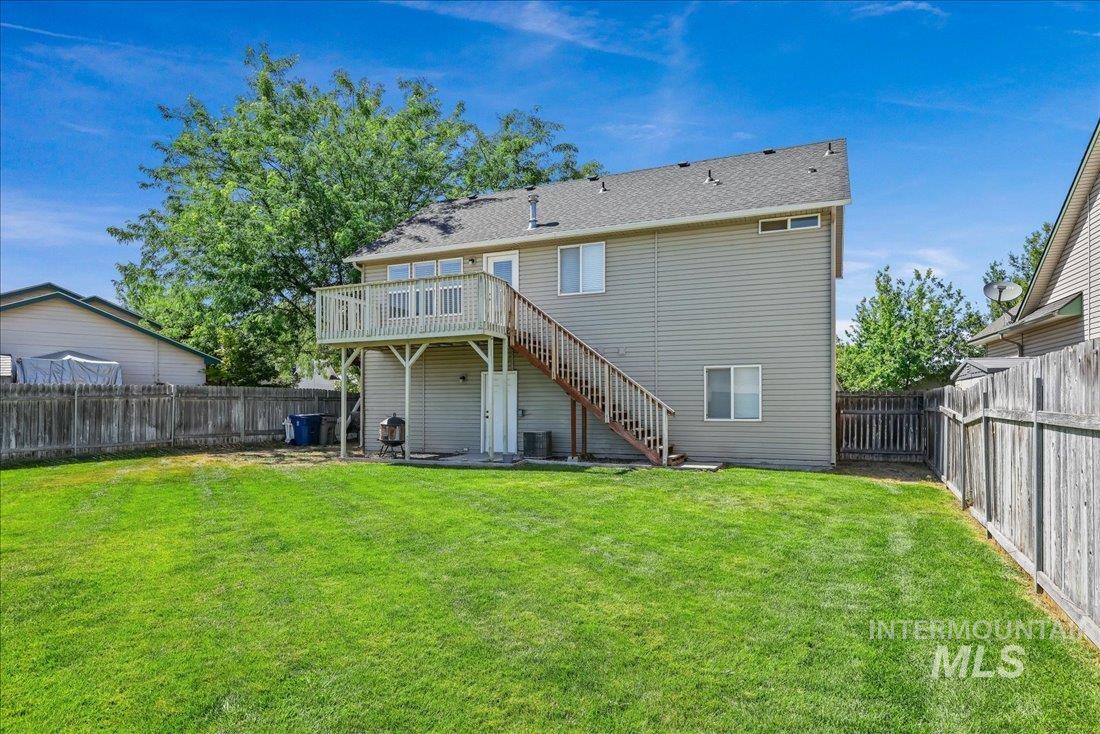 7735 Prism Ct Property Photo 7