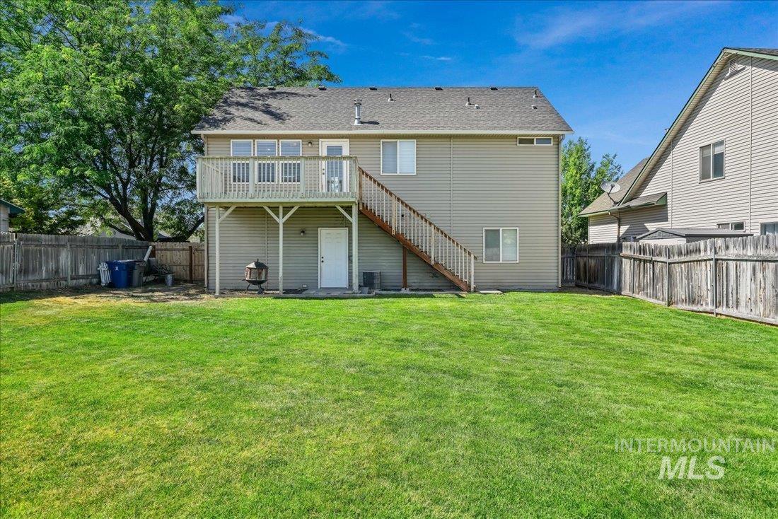 7735 Prism Ct Property Photo 9