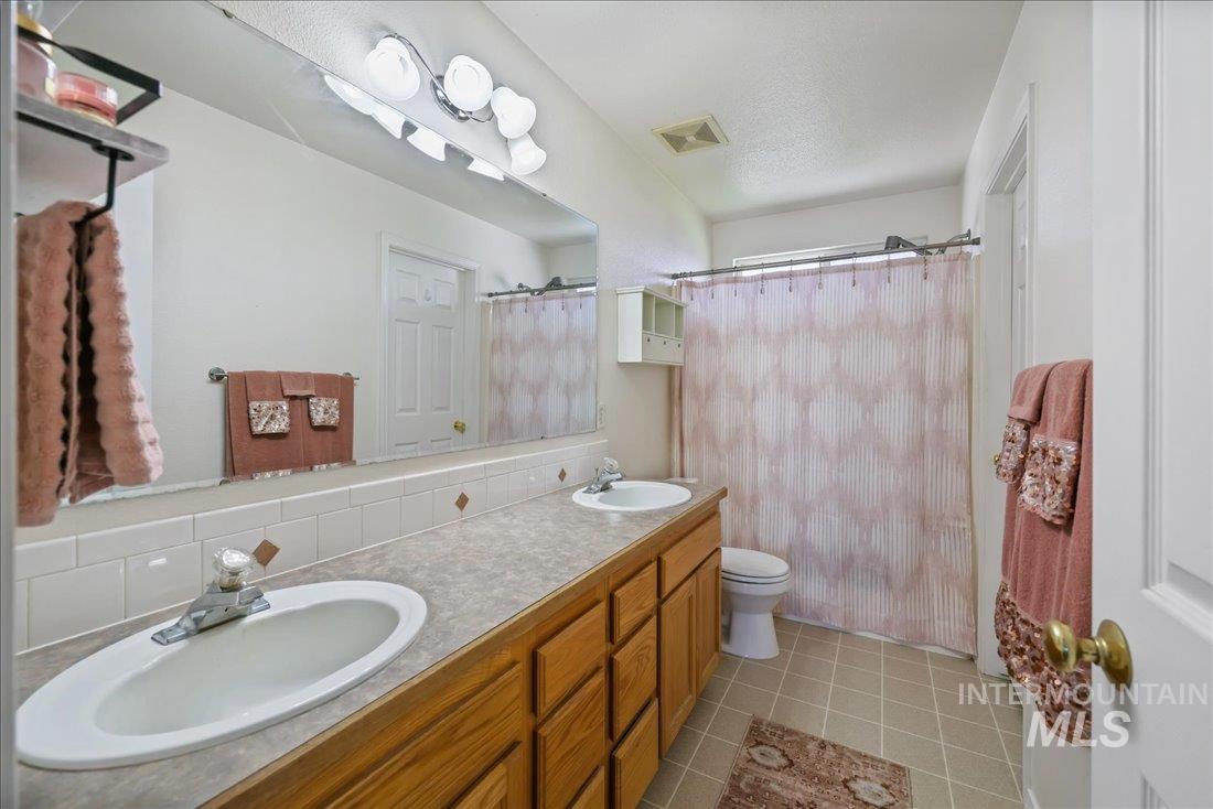 7735 Prism Ct Property Photo 14