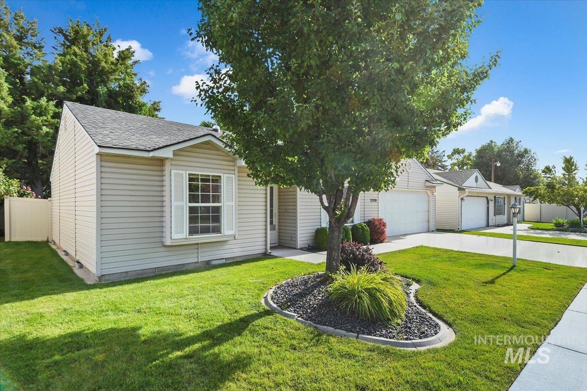 2109 Alder Dr. Property Photo 2
