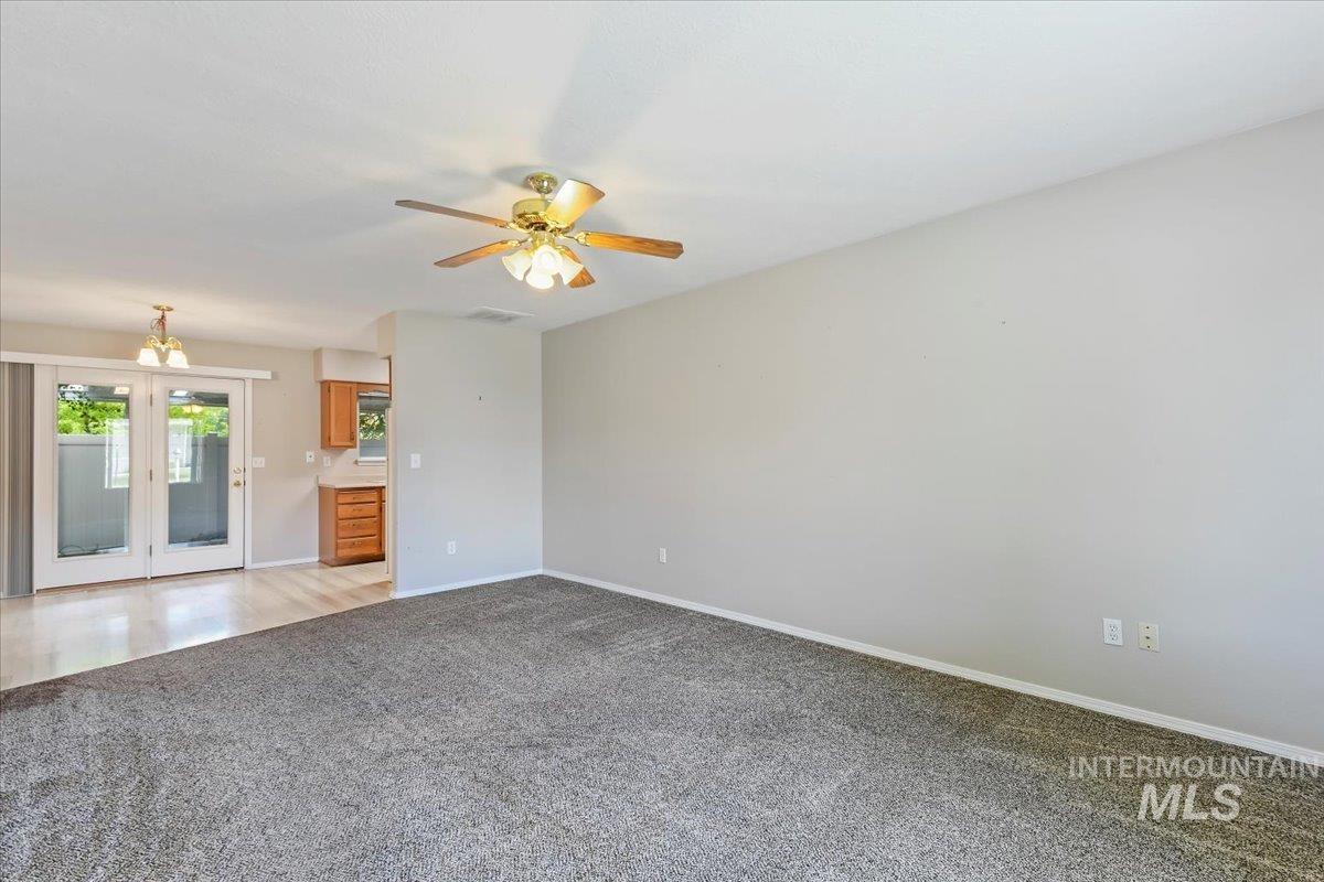 2109 Alder Dr. Property Photo 5