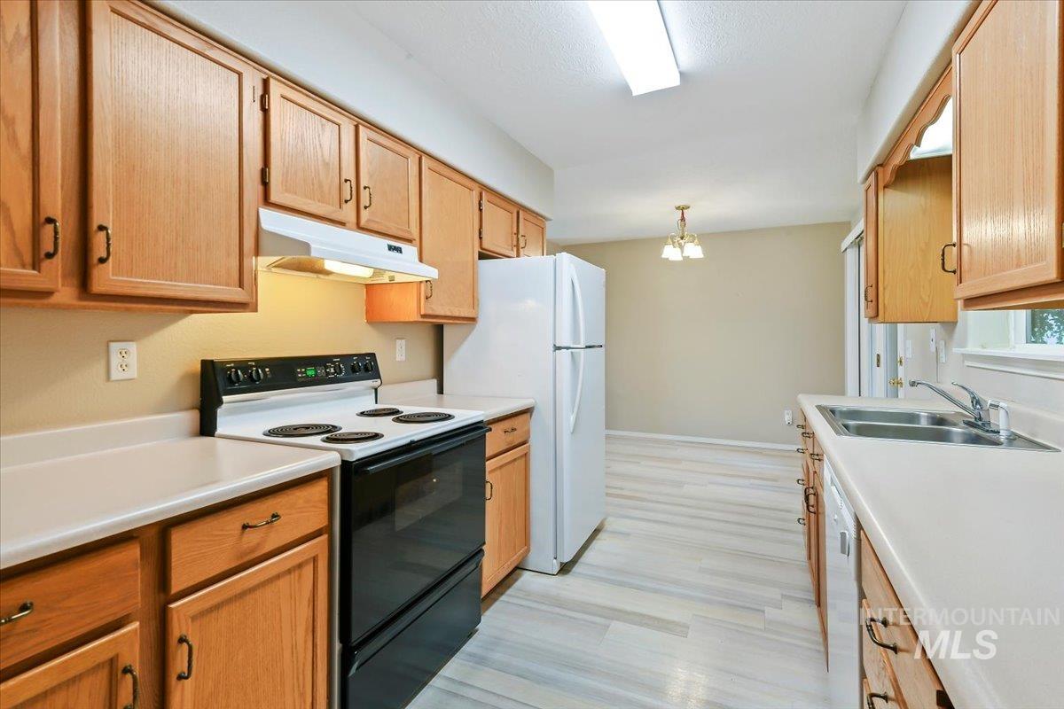 2109 Alder Dr. Property Photo 9