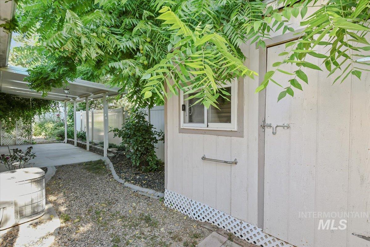 2109 Alder Dr. Property Photo 21