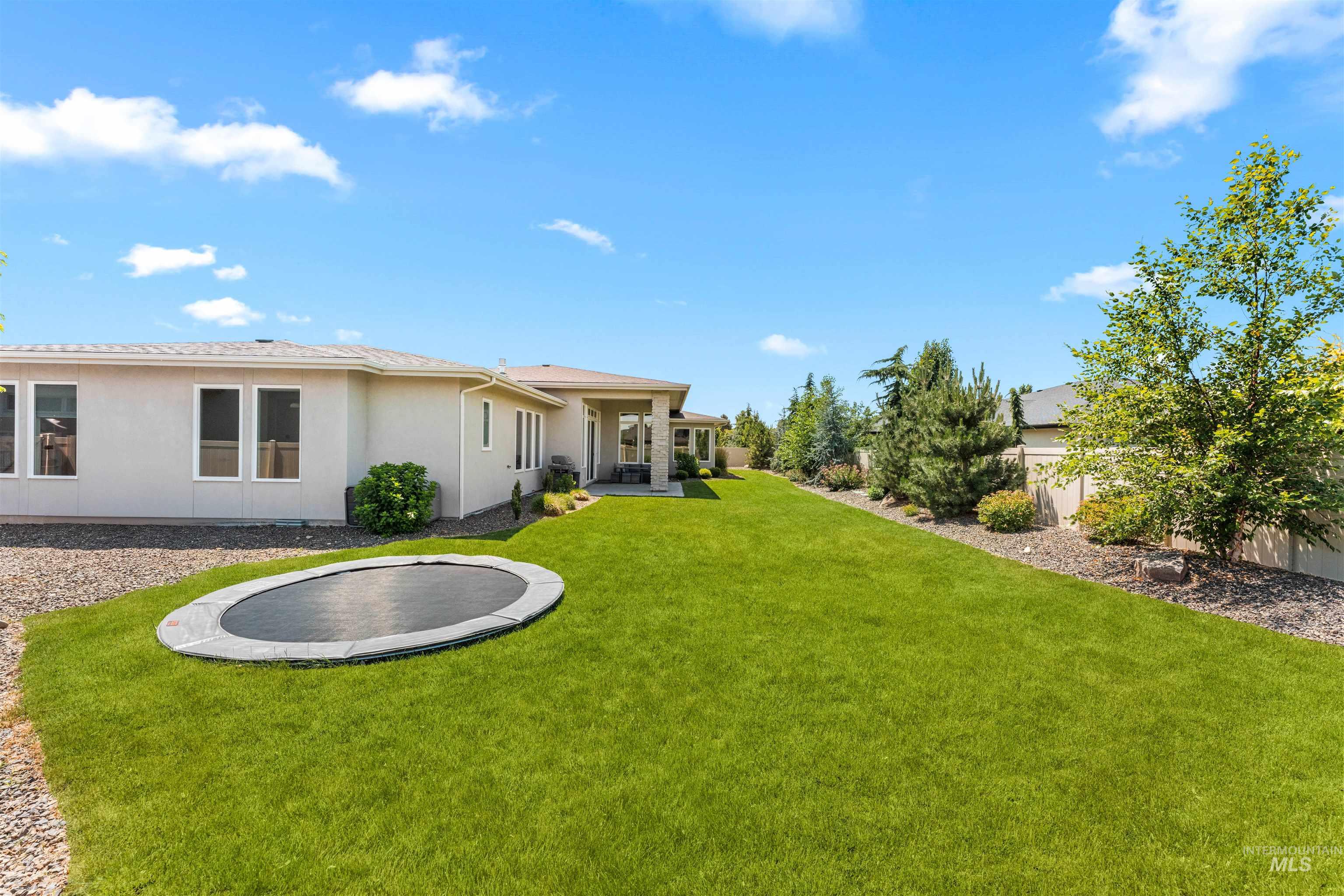 2375 S Grinberg Property Photo 40
