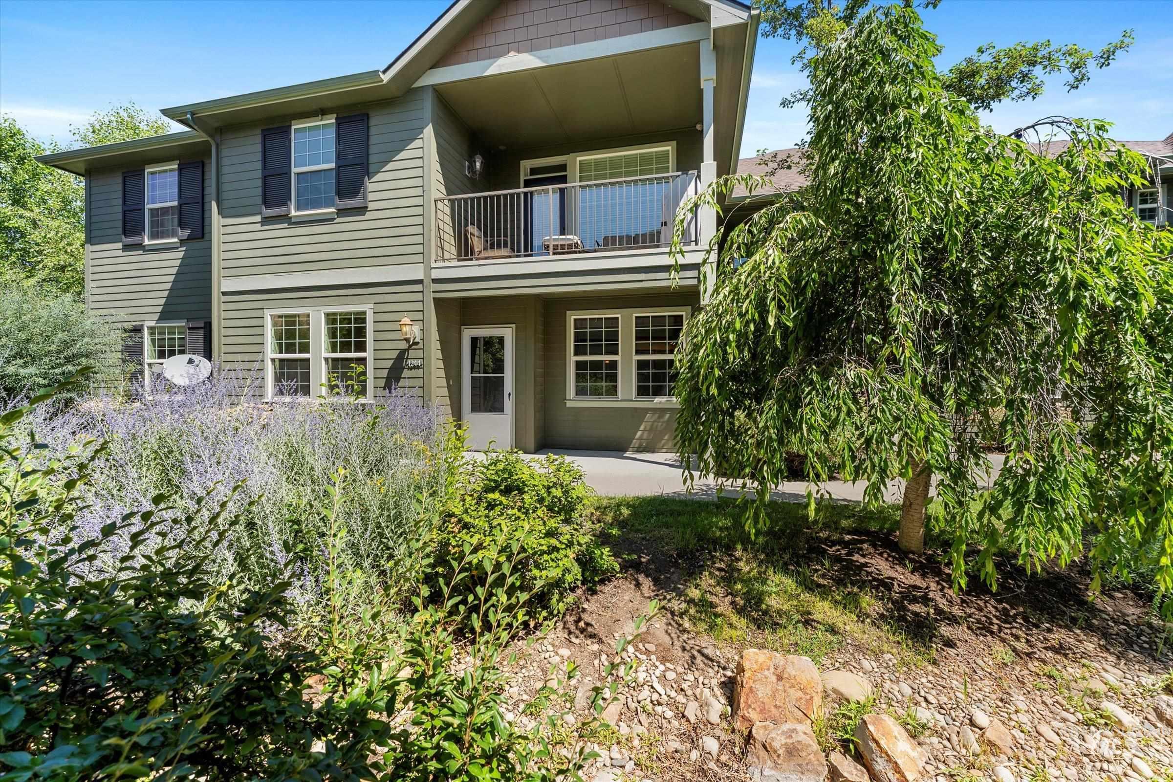 1244 E Winding Creek Drive Property Photo 19