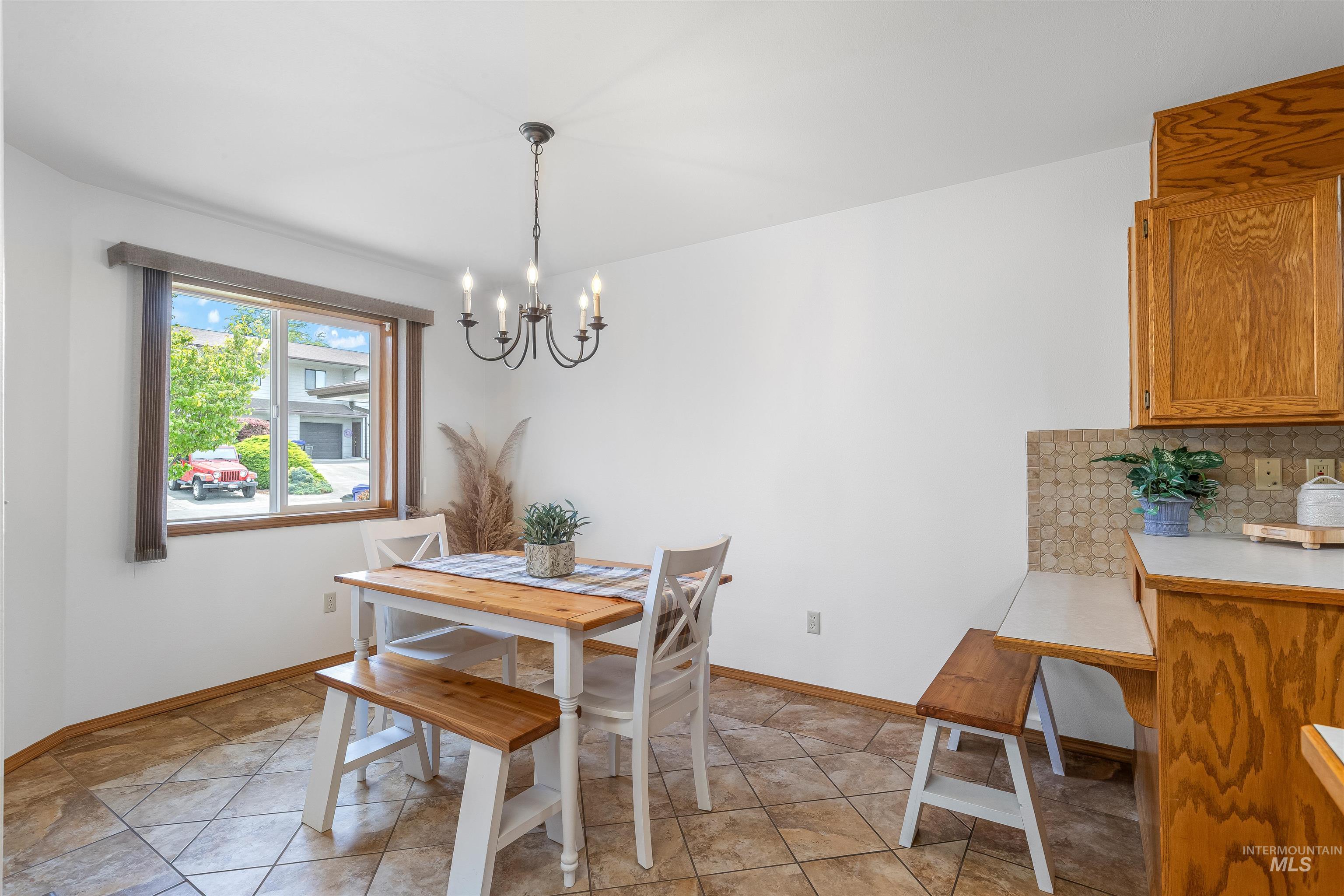 1409 29th St. Property Photo 2