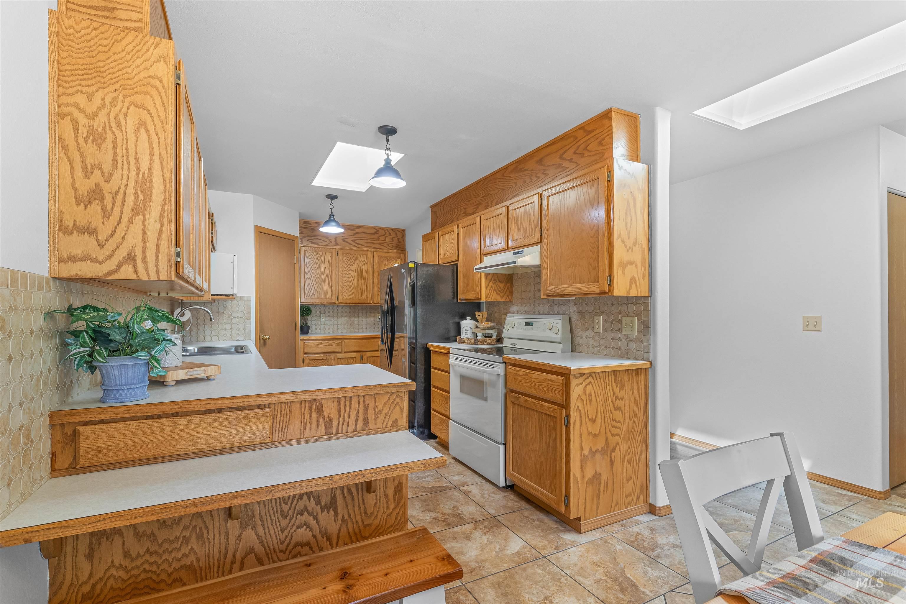 1409 29th St. Property Photo 5