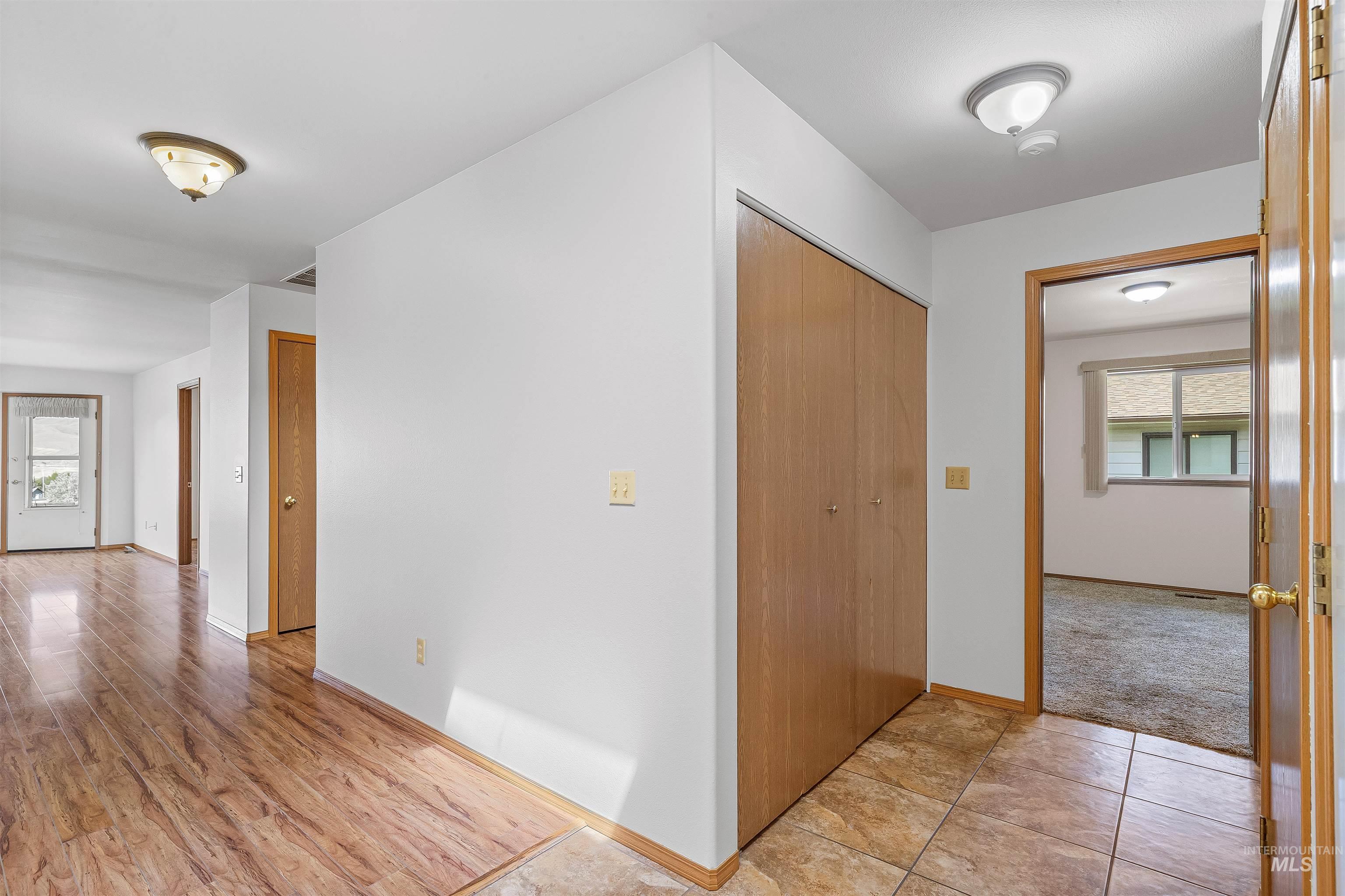 1409 29th St. Property Photo 14