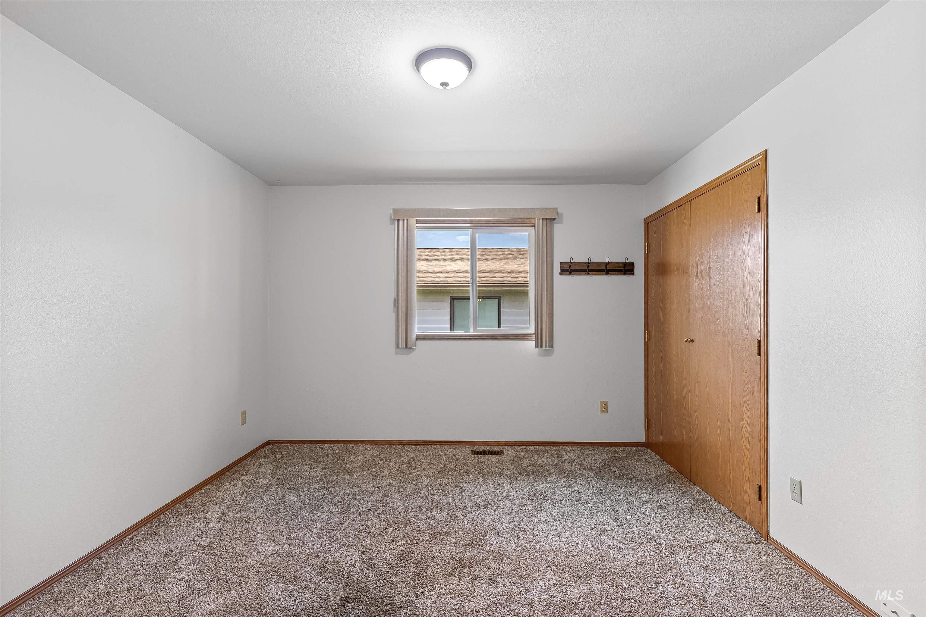 1409 29th St. Property Photo 16