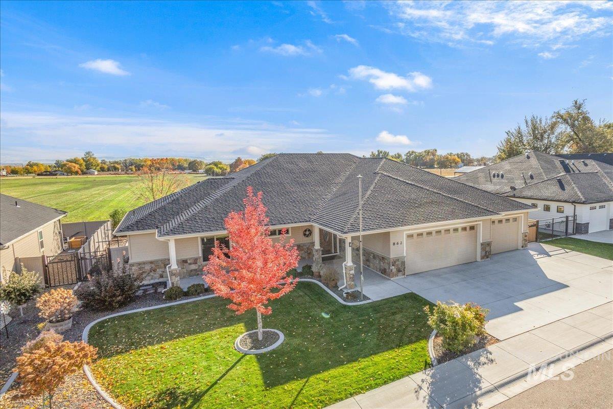 862 Brookwood Dr. Property Photo 2