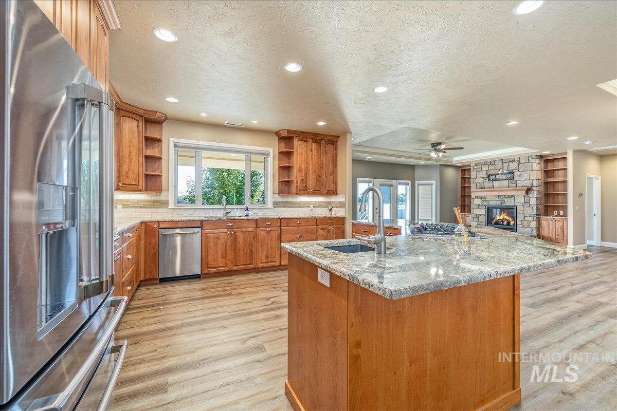 862 Brookwood Dr. Property Photo 4