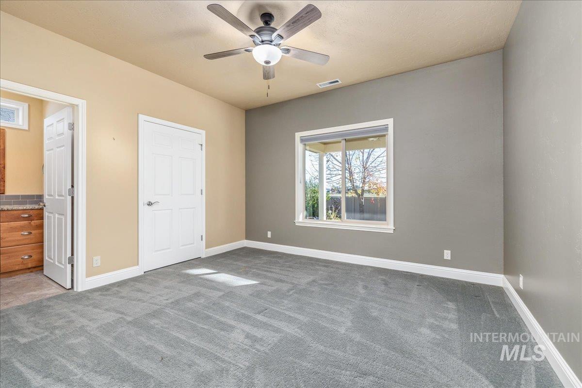 862 Brookwood Dr. Property Photo 31