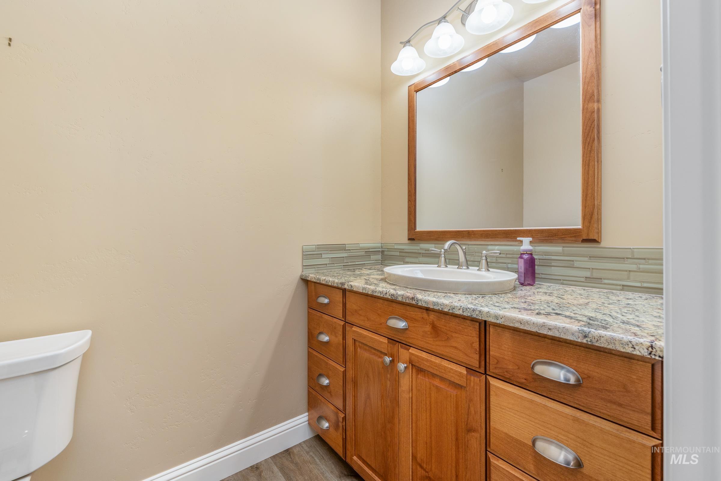 862 Brookwood Dr. Property Photo 37