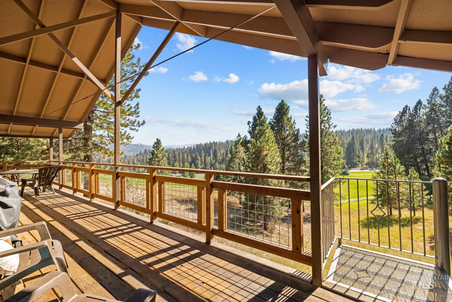 35 Rainbow Ridge Property Photo 3