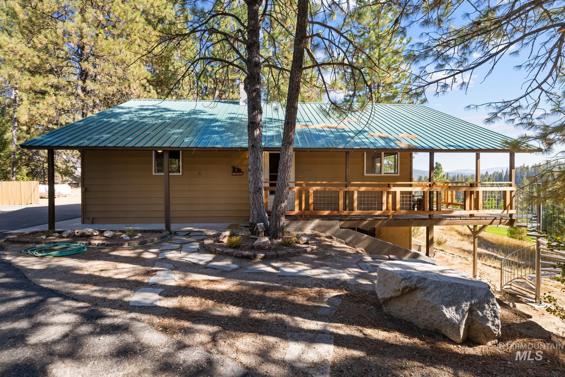 35 Rainbow Ridge Property Photo 10