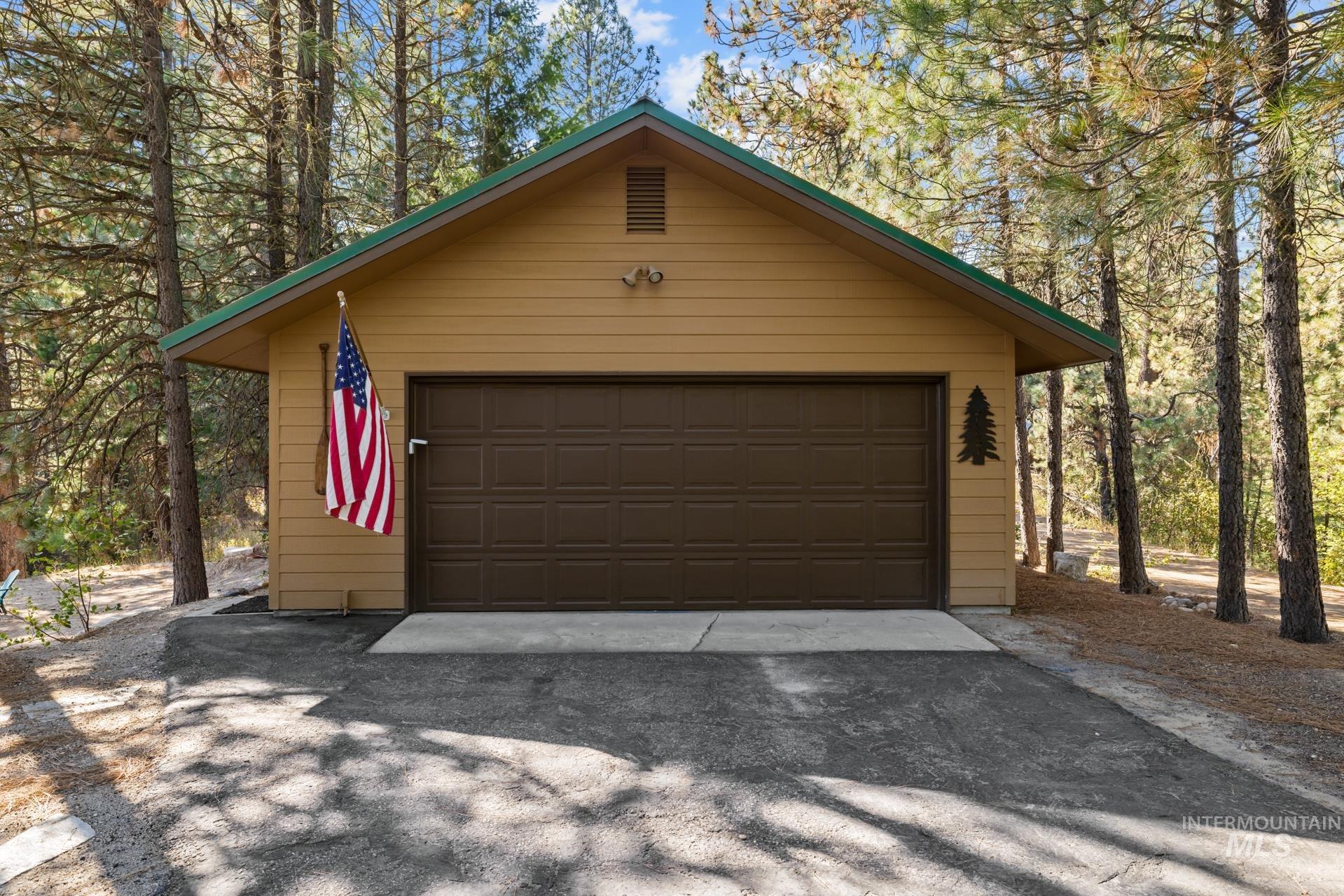 35 Rainbow Ridge Property Photo 11