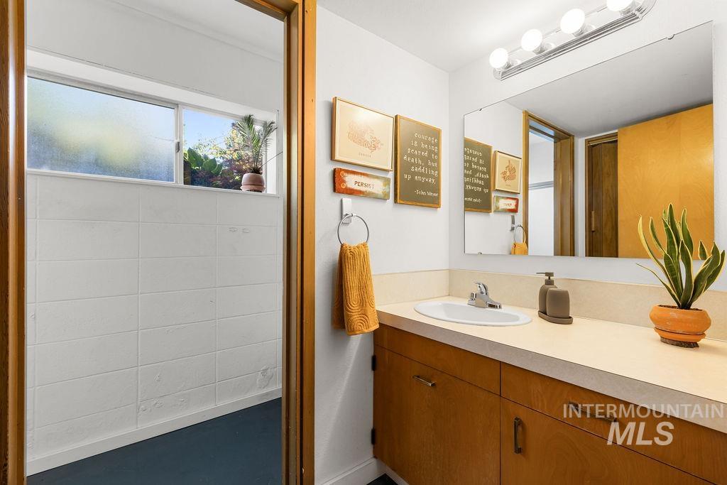 3624 Clifton Way Property Photo 40