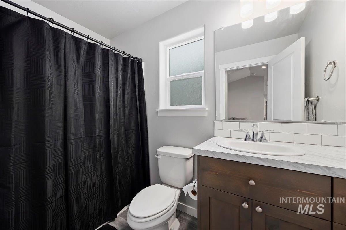 785 Ellie Dr Property Photo 24