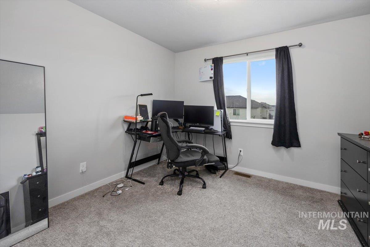 785 Ellie Dr Property Photo 25