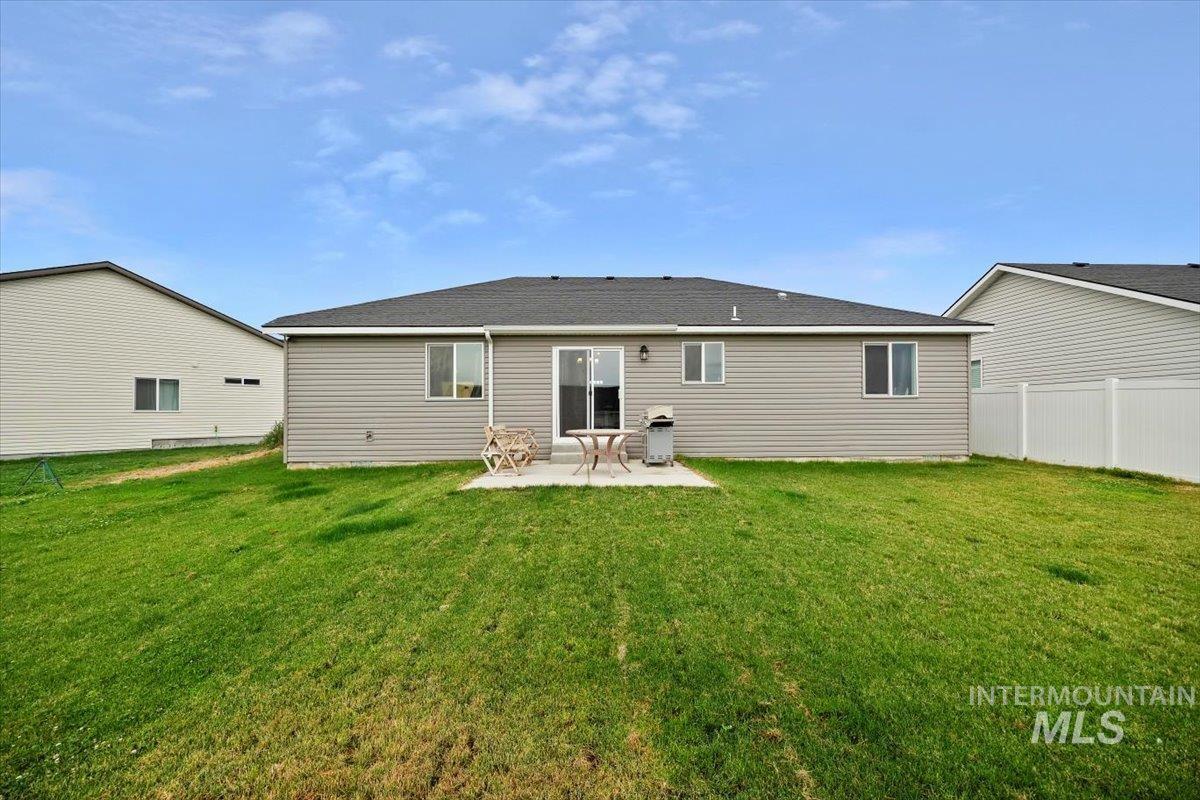 785 Ellie Dr Property Photo 27