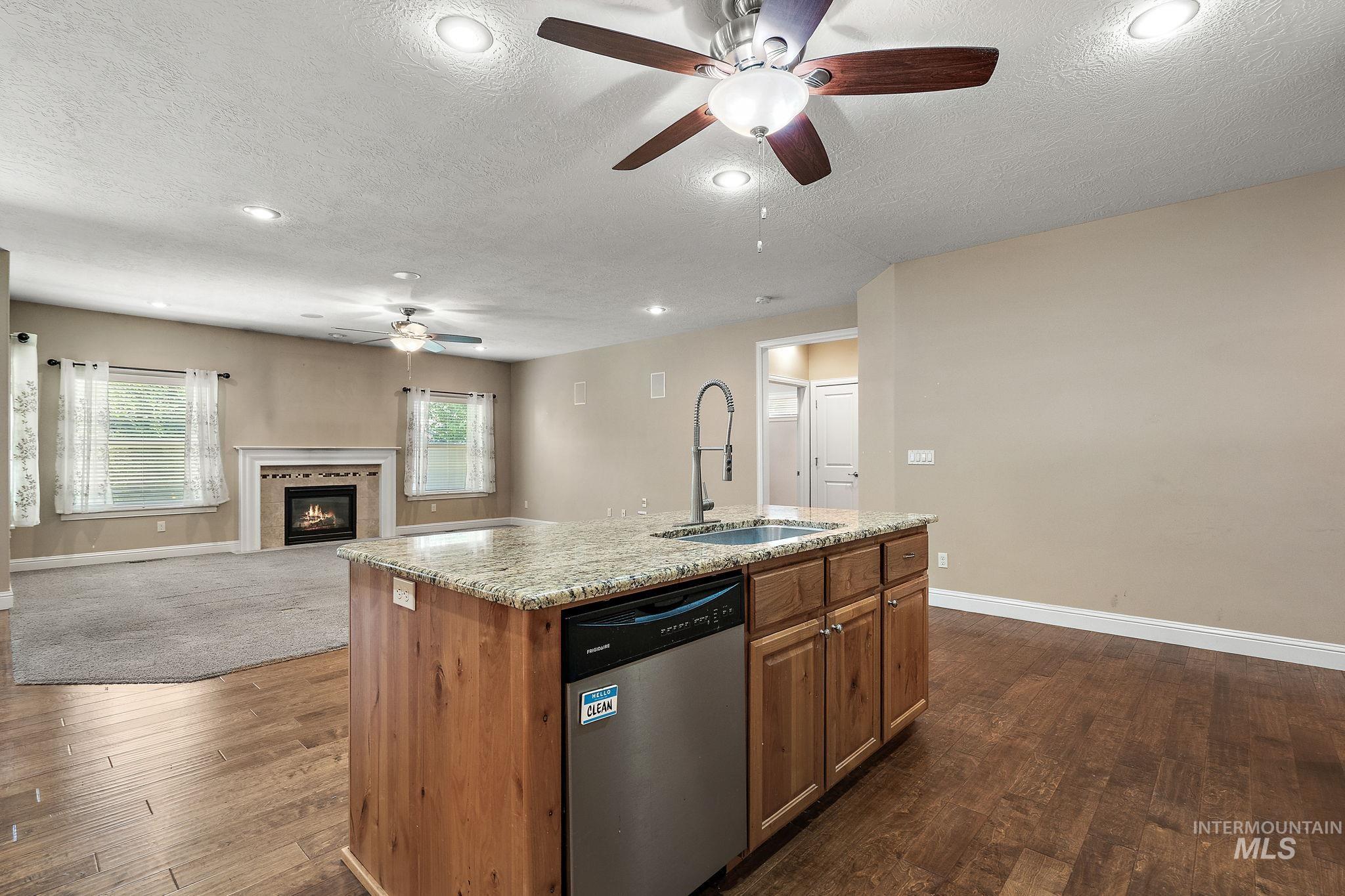 1026 S Riverstone Dr Property Photo 14