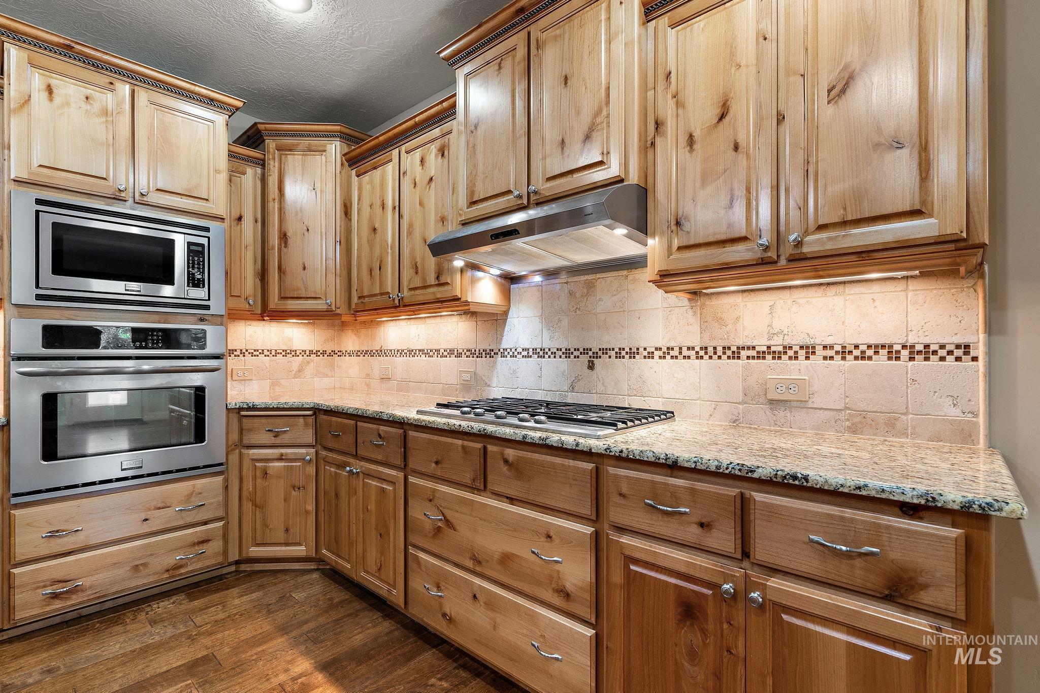 1026 S Riverstone Dr Property Photo 15