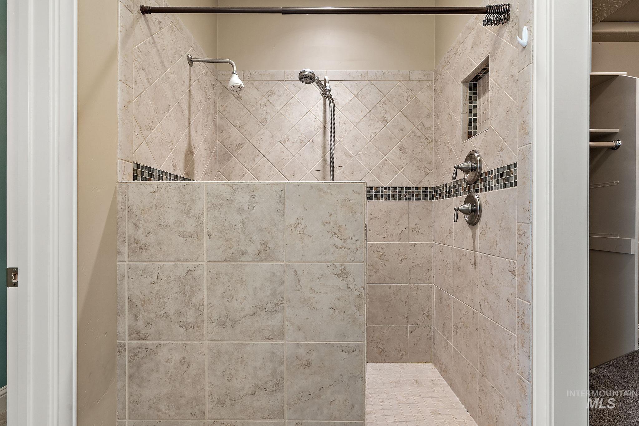 1026 S Riverstone Dr Property Photo 29
