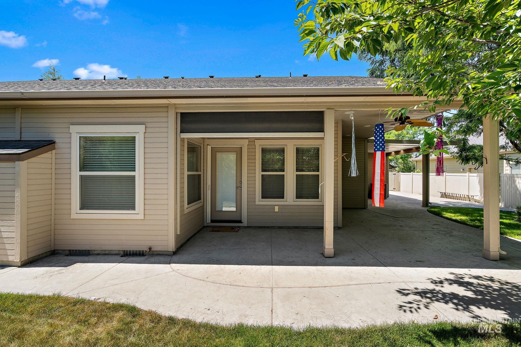 1026 S Riverstone Dr Property Photo 39