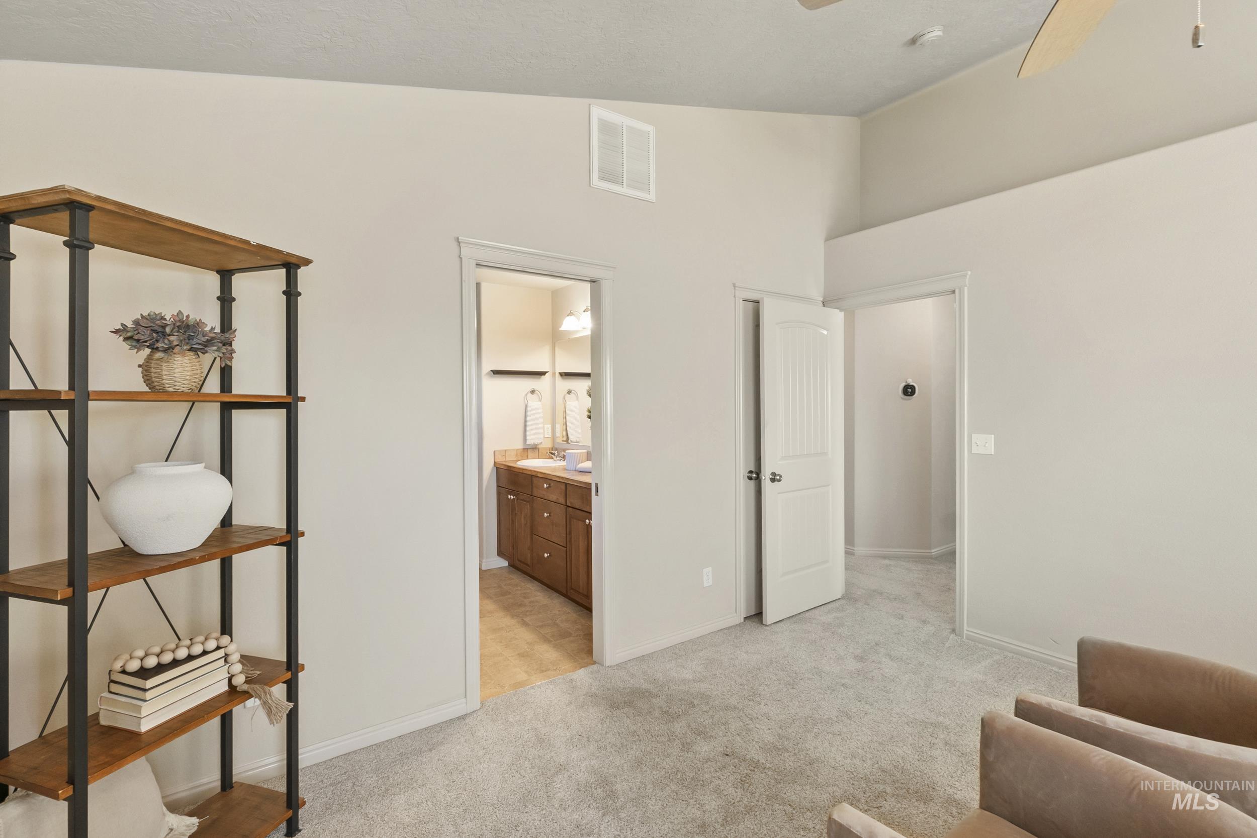 3321 S Ascaino Ave Property Photo 18