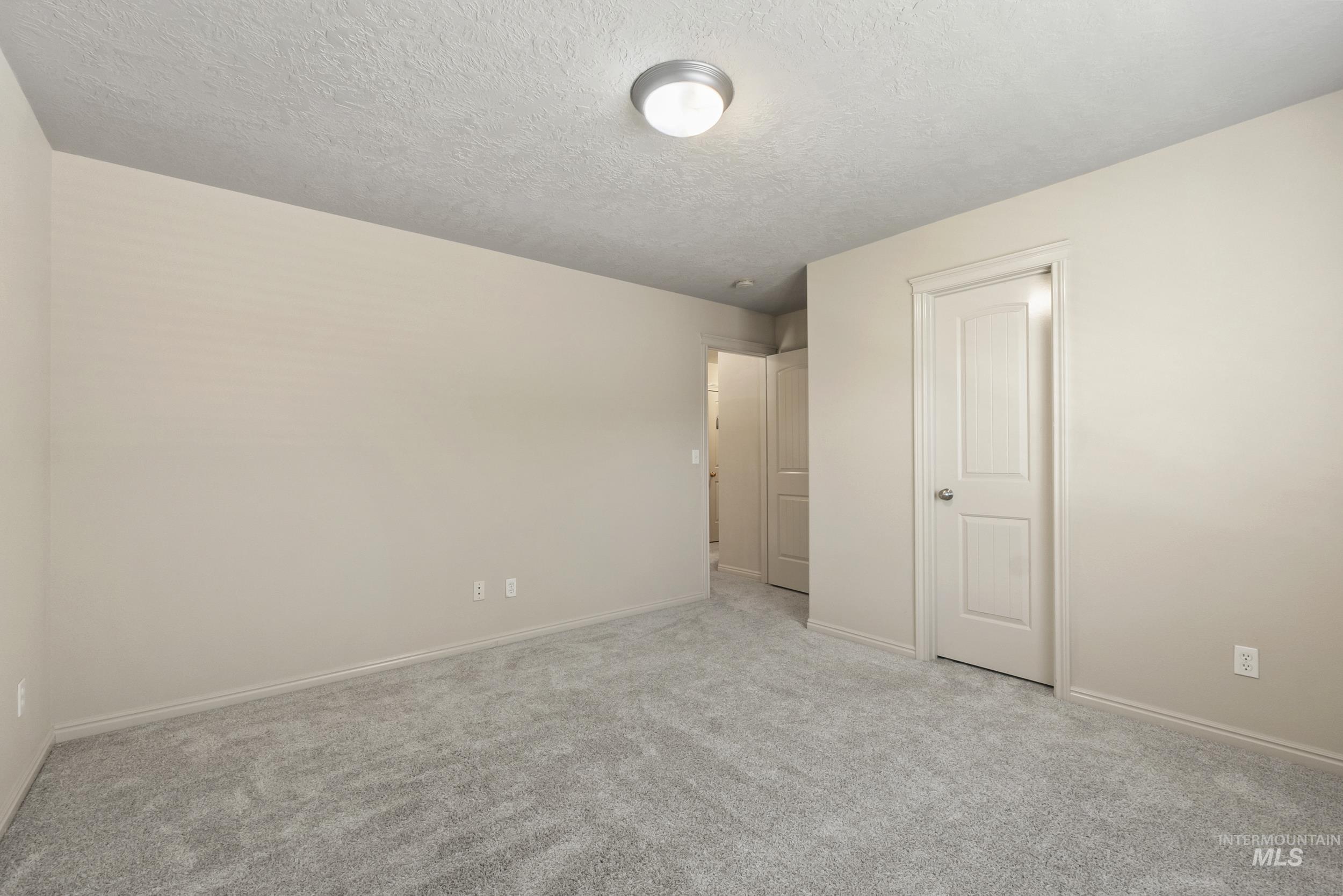 3321 S Ascaino Ave Property Photo 21