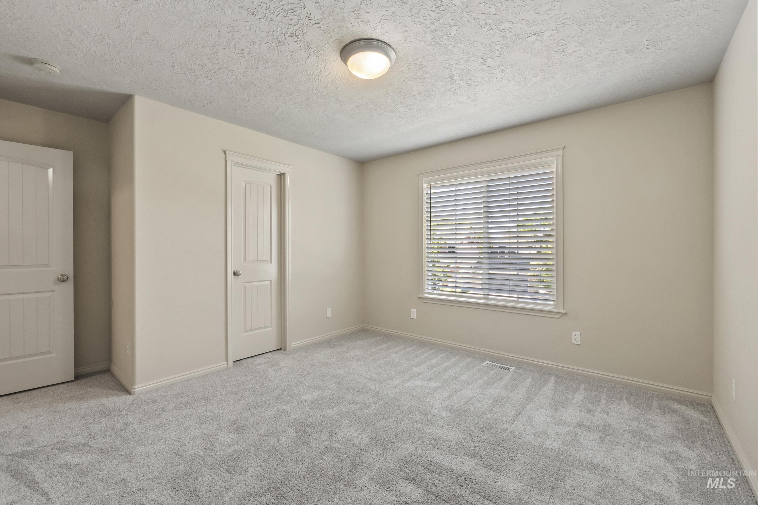 3321 S Ascaino Ave Property Photo 22