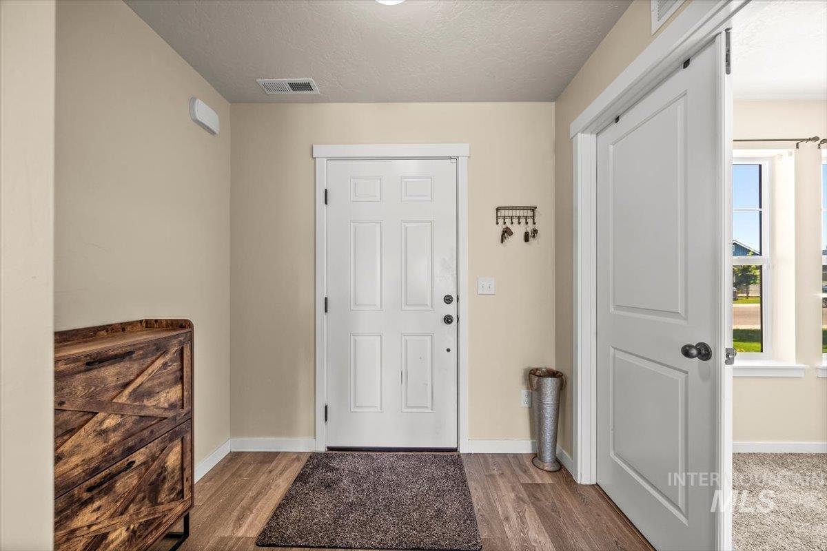 3577 E Warm Creek Property Photo 4