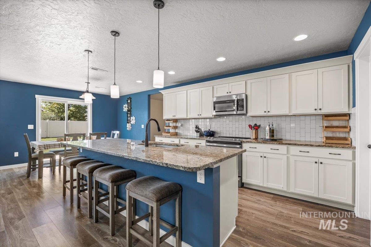 3577 E Warm Creek Property Photo 10