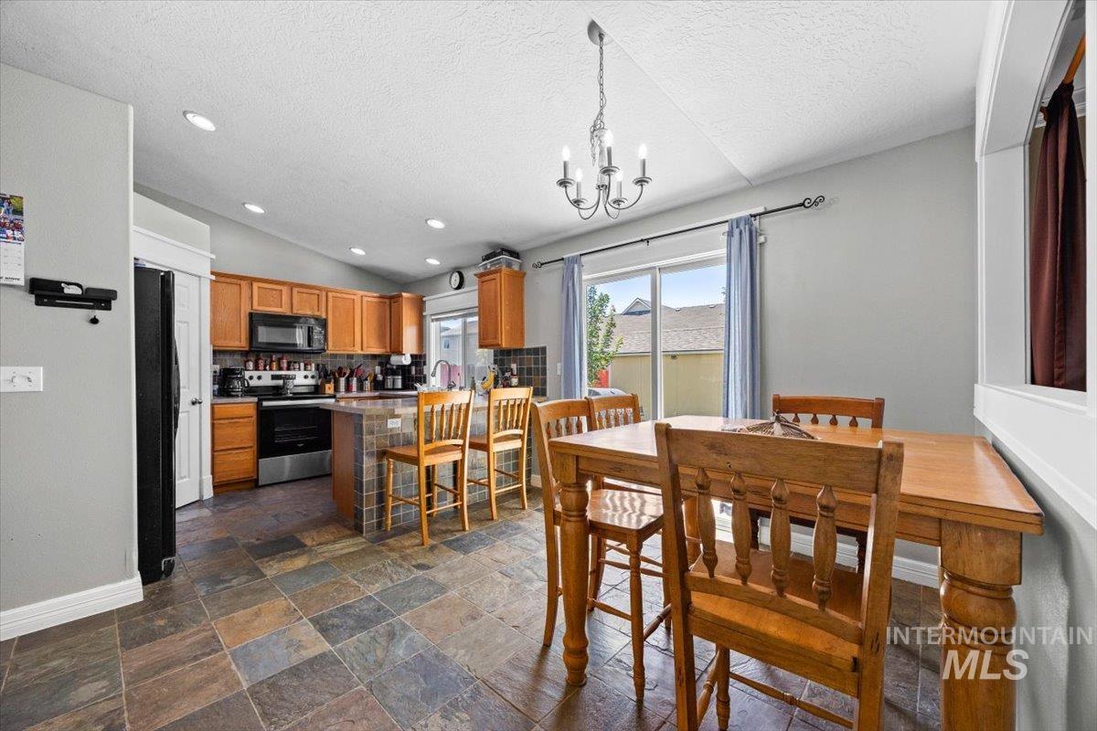 2471 W Bay Pointe Property Photo 5