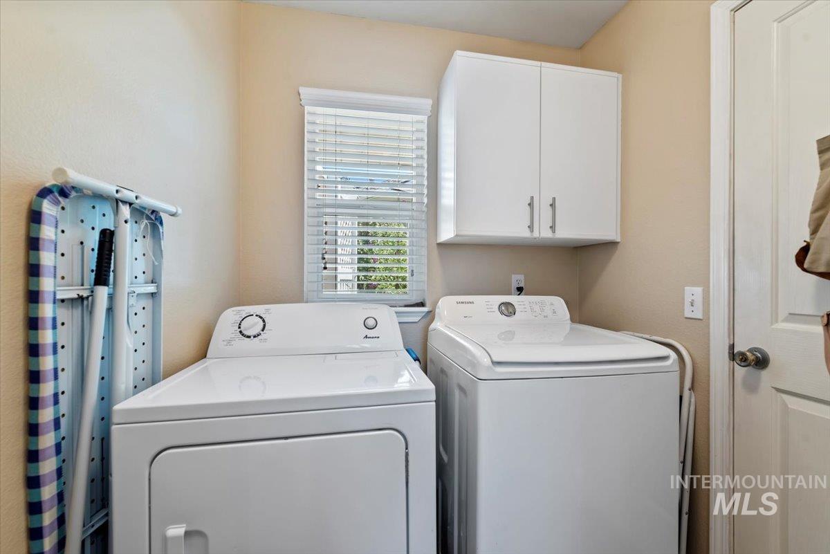 5500 S Adonis Place Property Photo 17