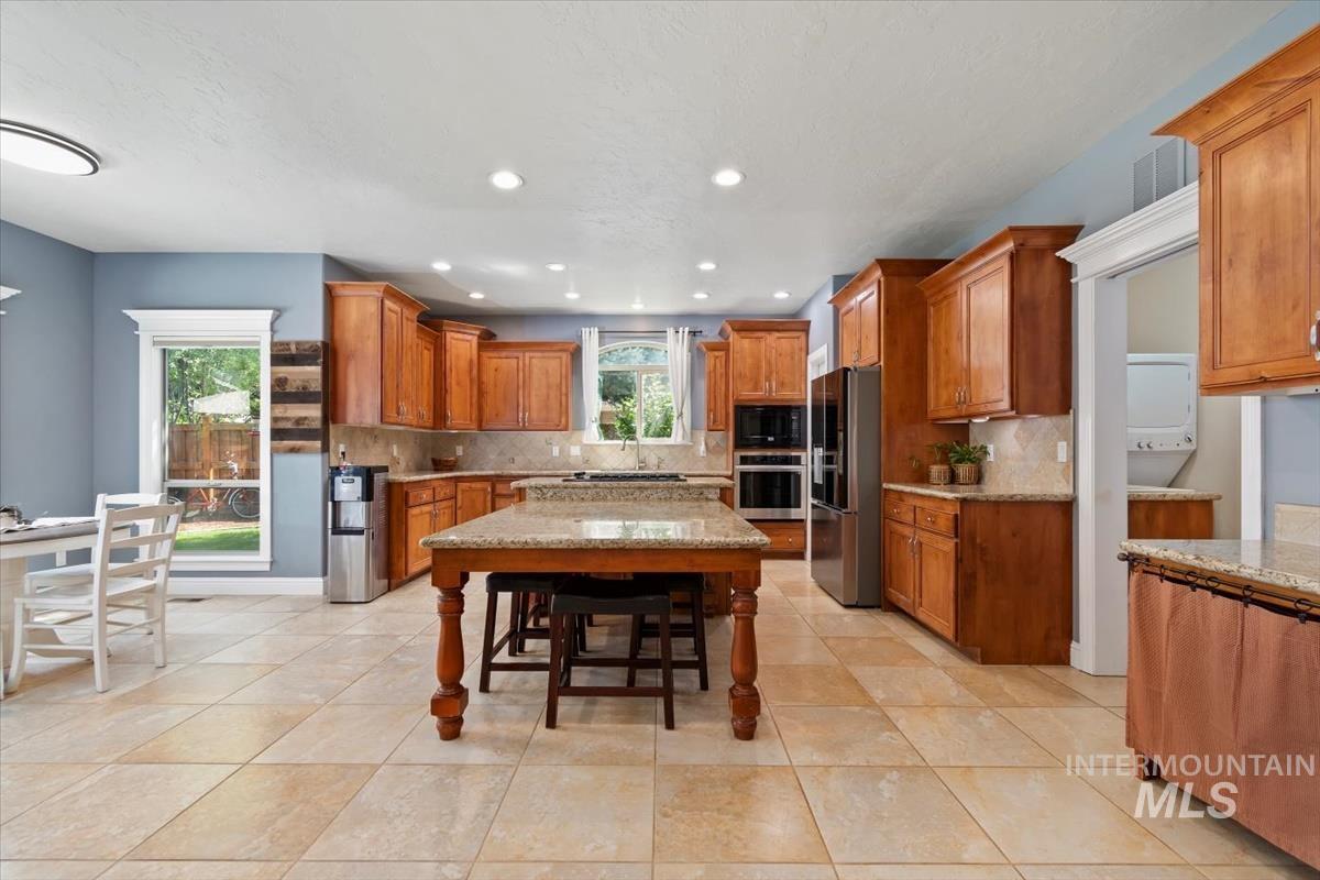 2248 W Tango Creek Dr Property Photo 17