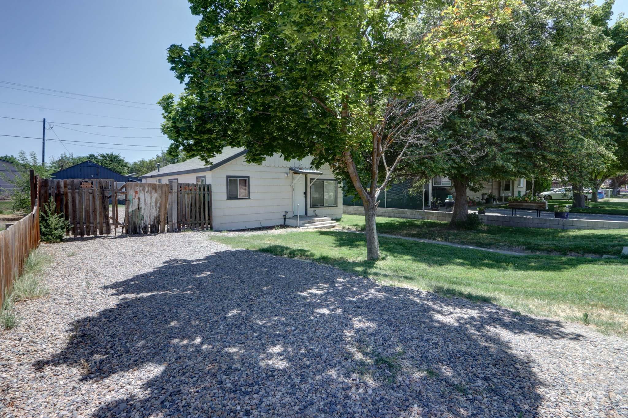 146 Nw 9th St Property Photo 25