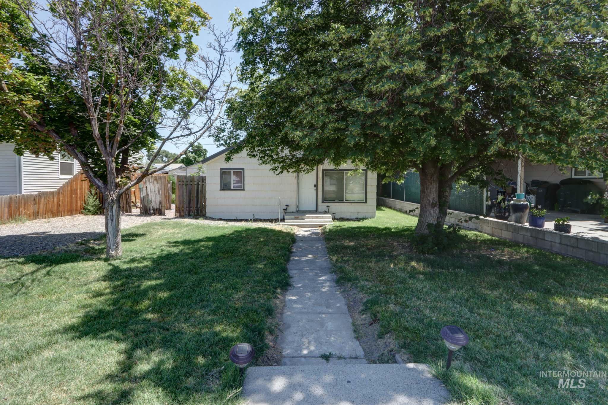 146 Nw 9th St Property Photo 26