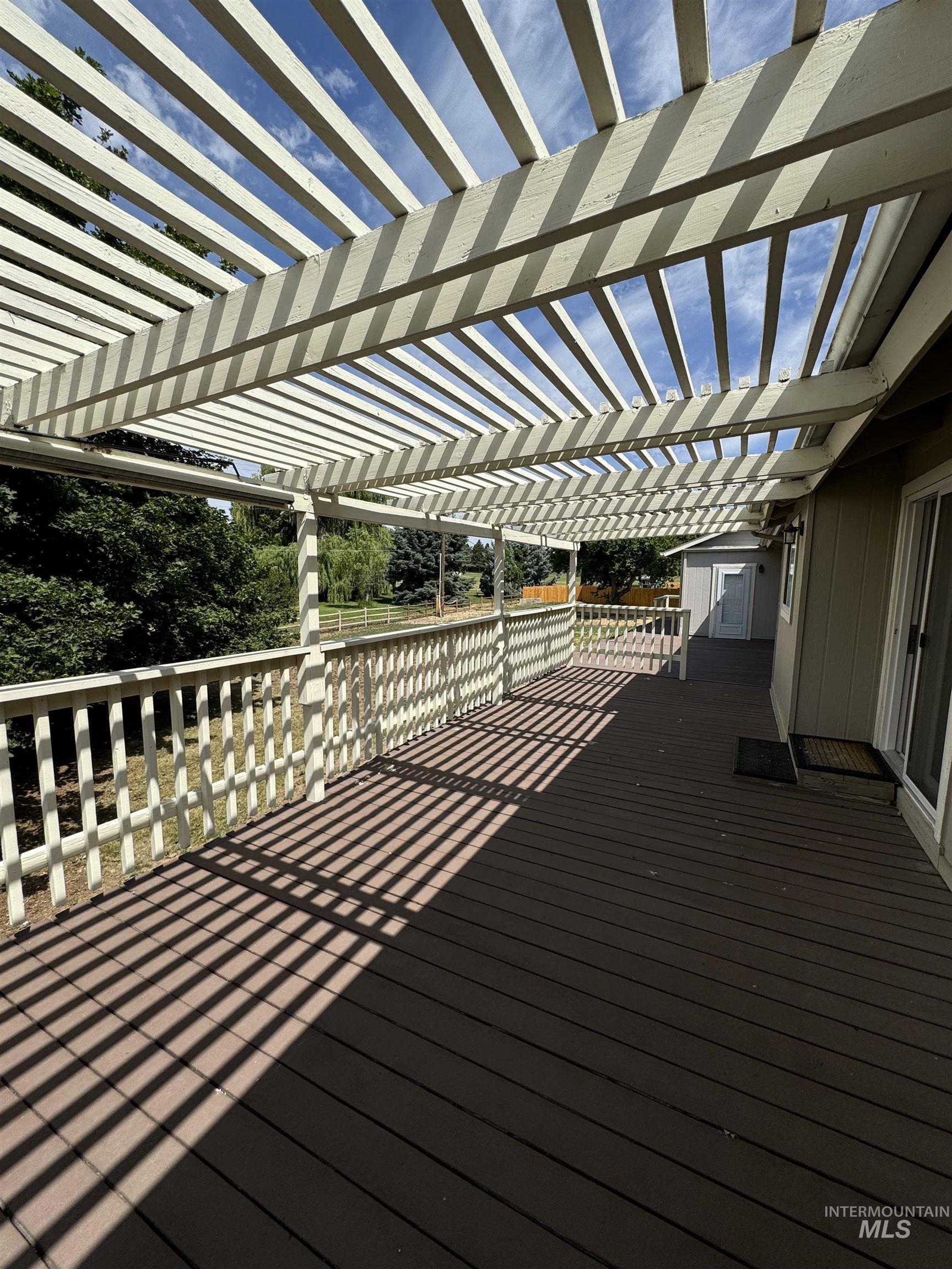 433 N Rene Pl. Property Photo 21