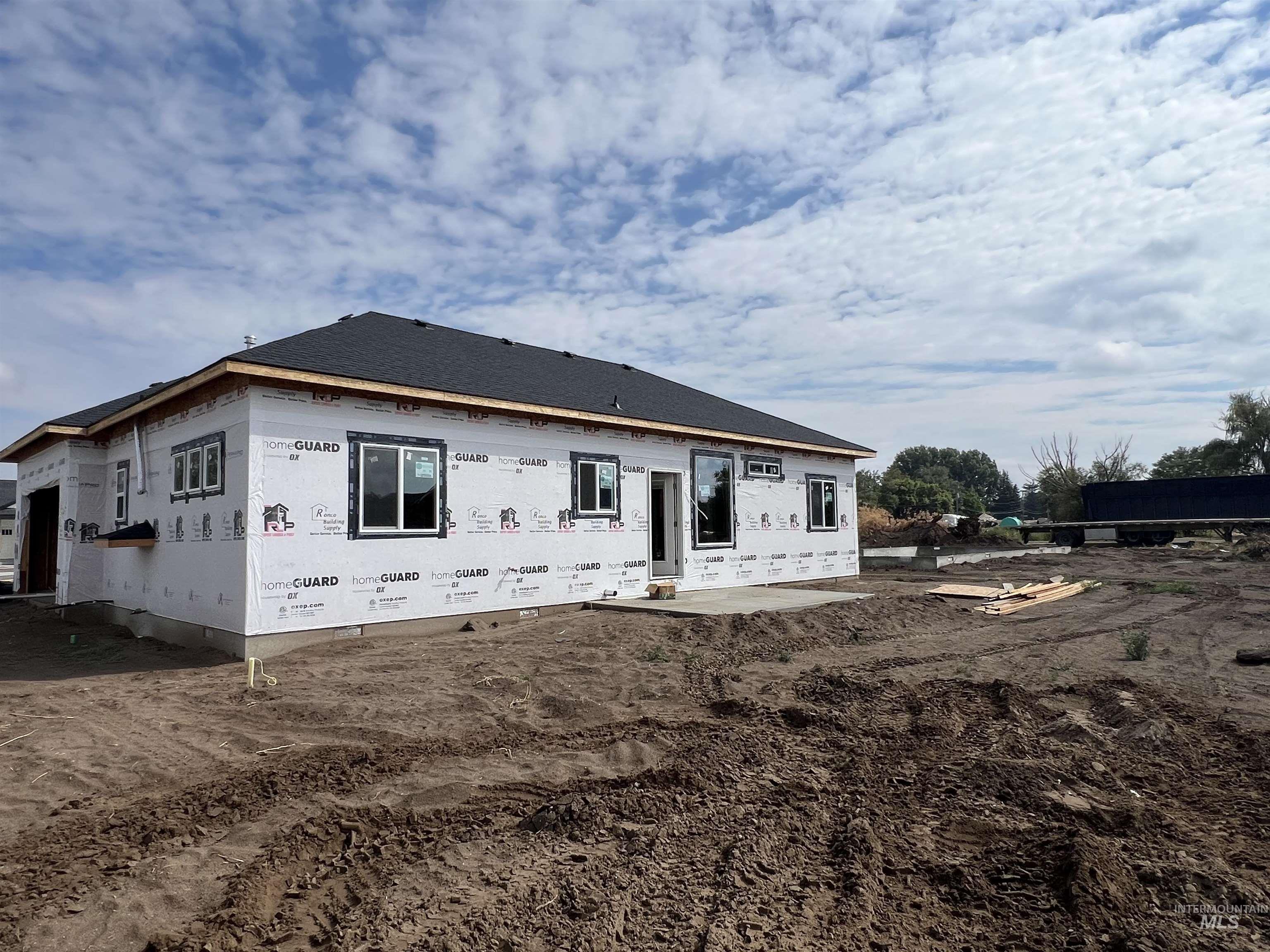 1302 J Property Photo 5