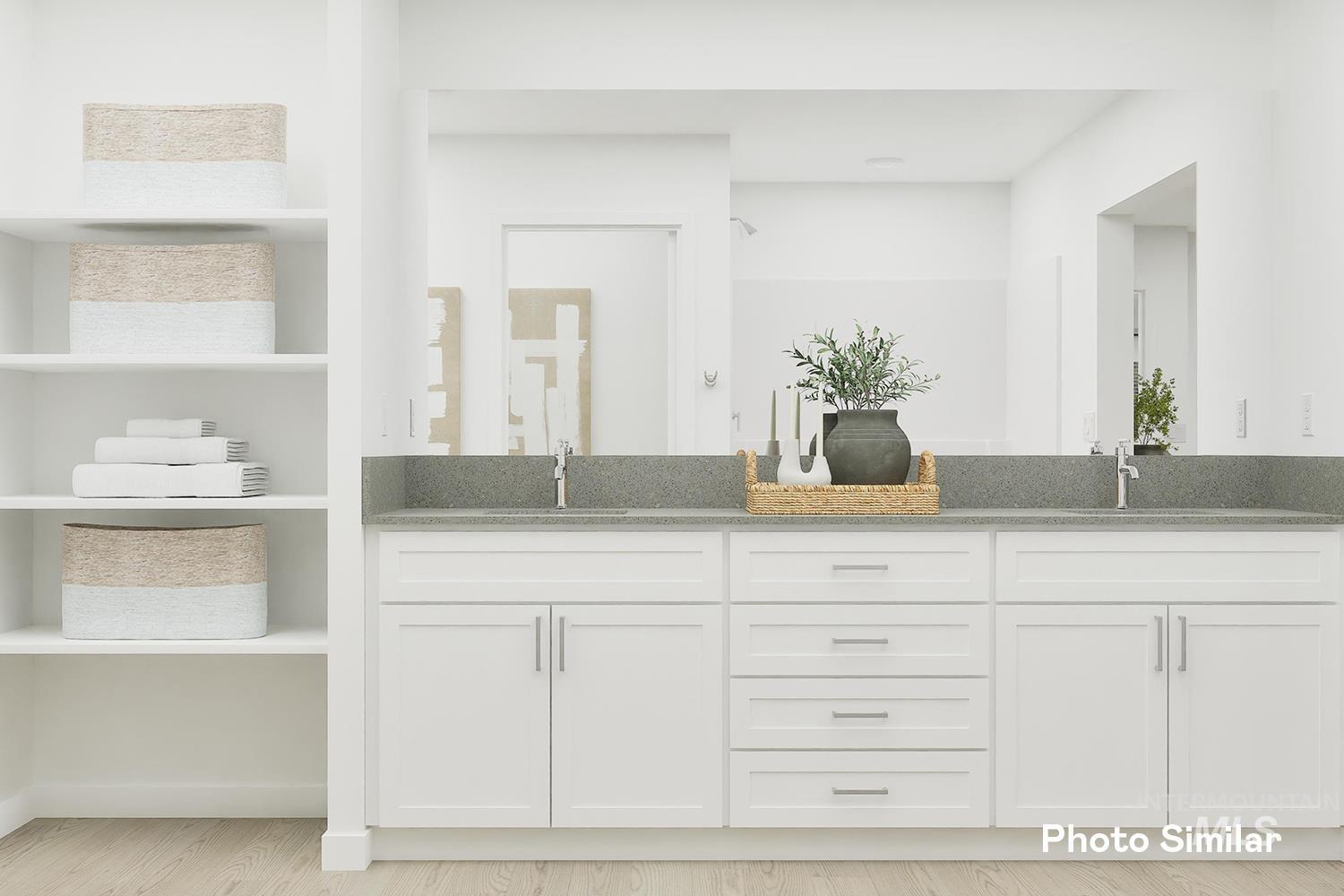 213 Ravello St Property Photo 24