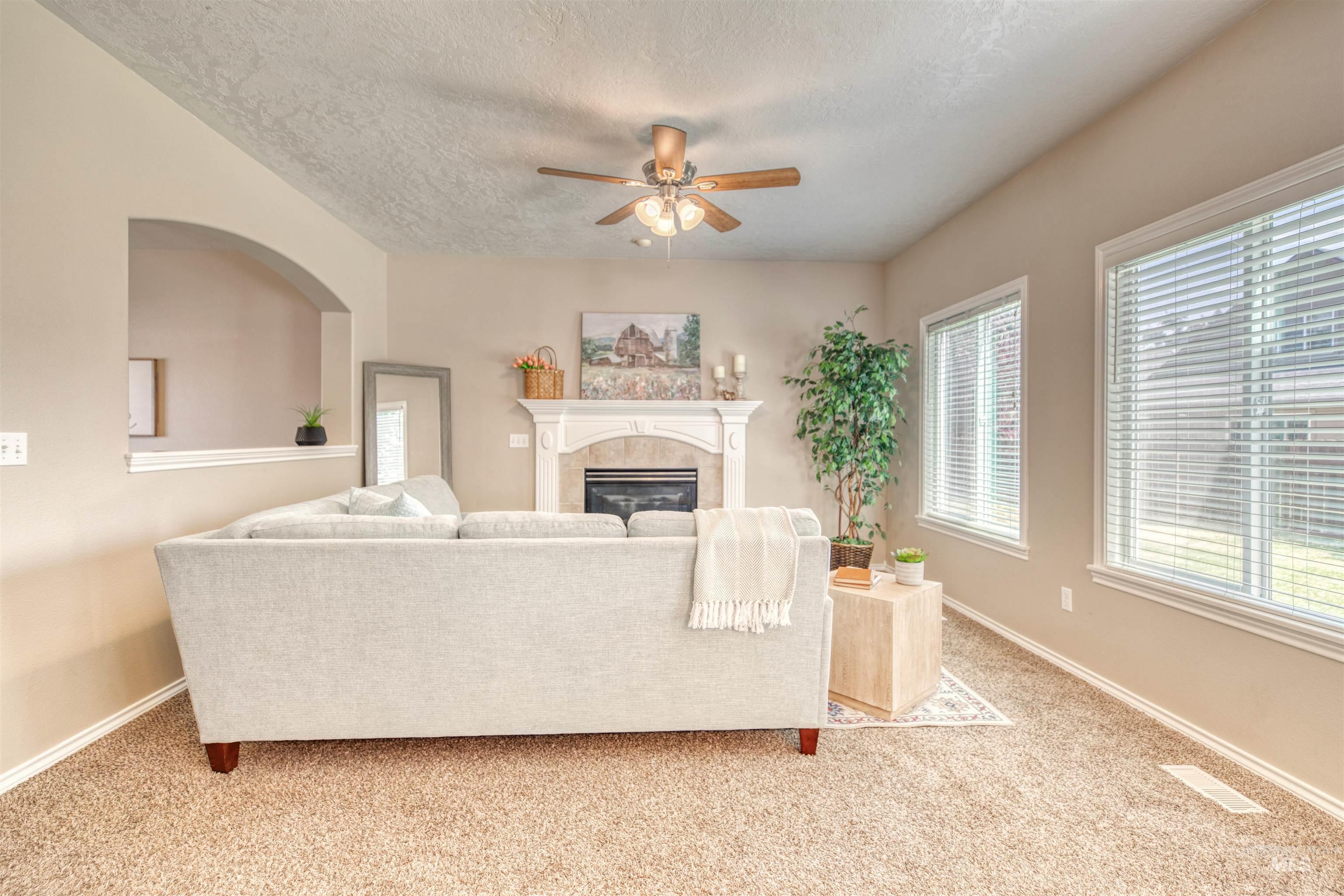 3778 N Elsinore Way Property Photo 14