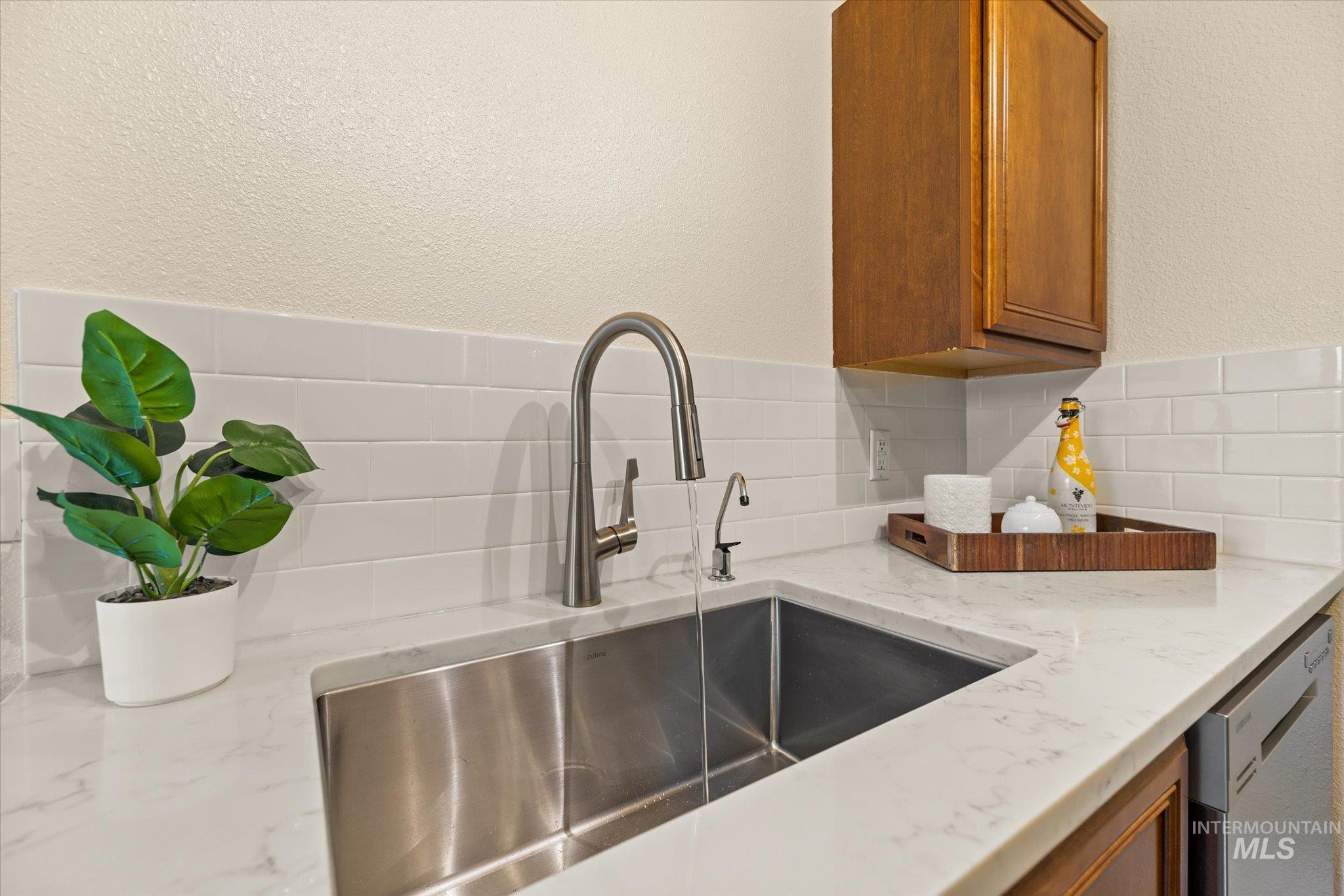 8862 W Candleston Ln Property Photo 14