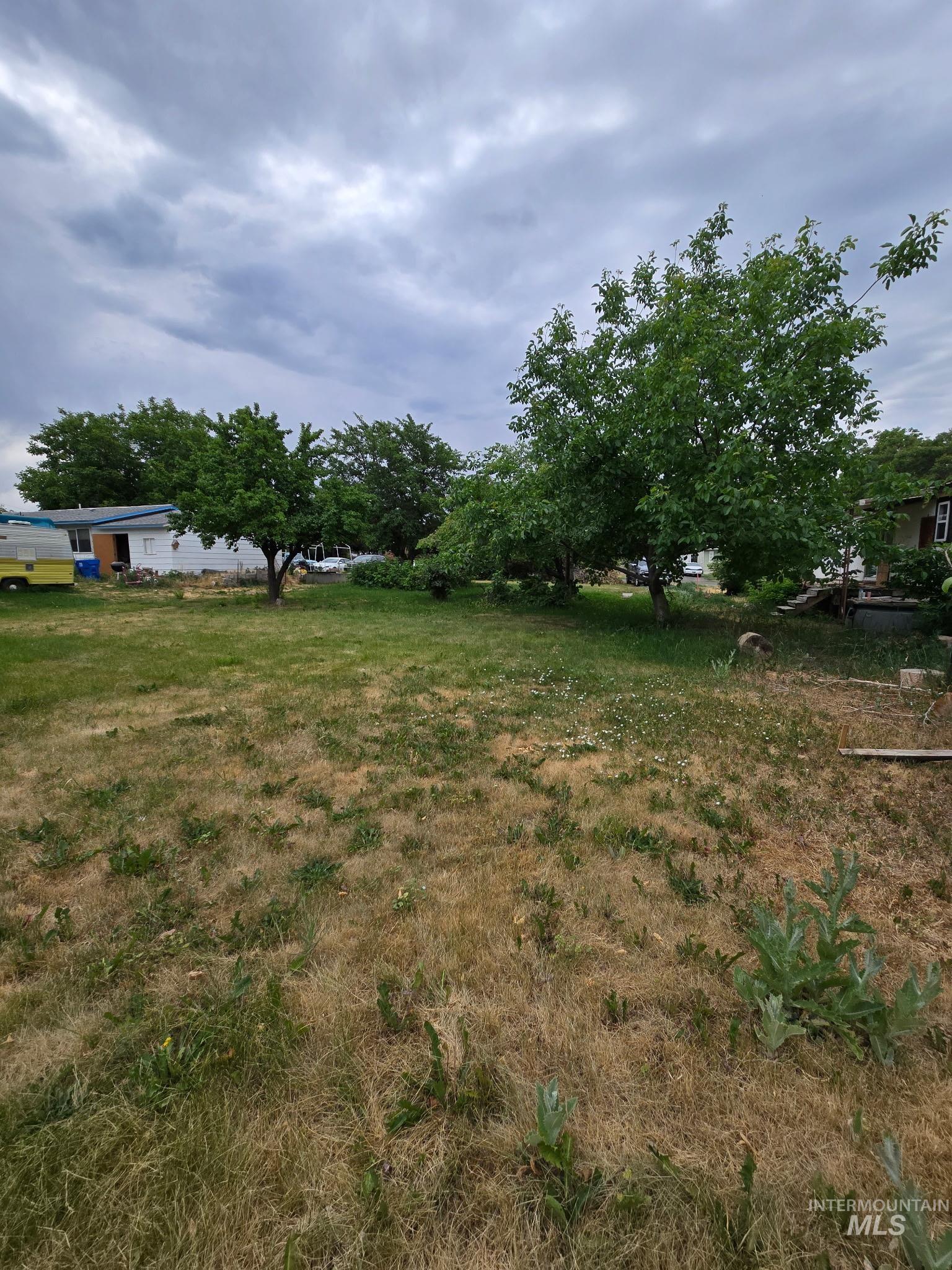 214 E Avenue E Property Photo 2